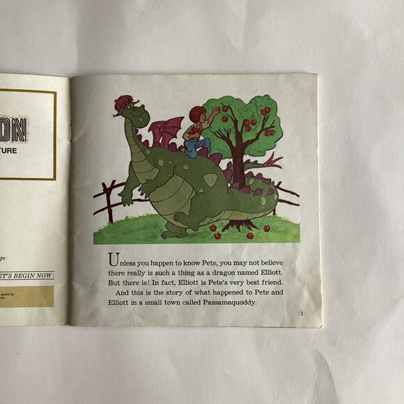 4 Vintage Childrens Classic Story Books Gremlins Bambi Pete's Dragon Walt Disney - Picture 8 of 16